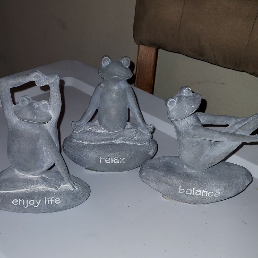 Yoga Frogs Garden Decoration 6”x 5”Statues 3 Total Balance, Relax,  Enjoy Life..